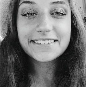 Meet your Posher, Skye